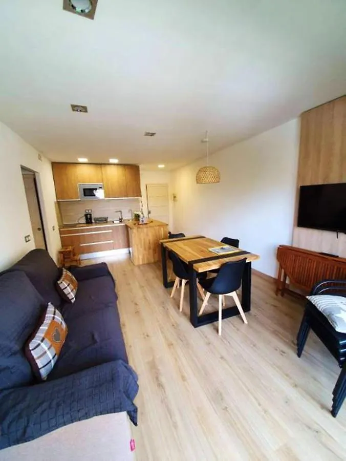 One Bedroom Appartement At Empuriabrava 50 M Away From The Beach With Lake View And Furnished Terrace 0*,